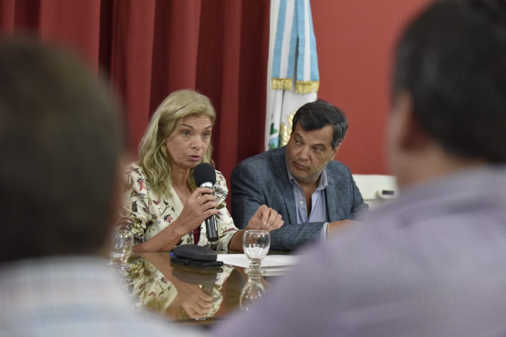 La Vicegobernadora Montero y Néstor Parés