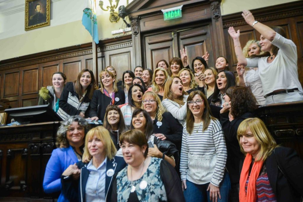 Histórica sesión en el Senado