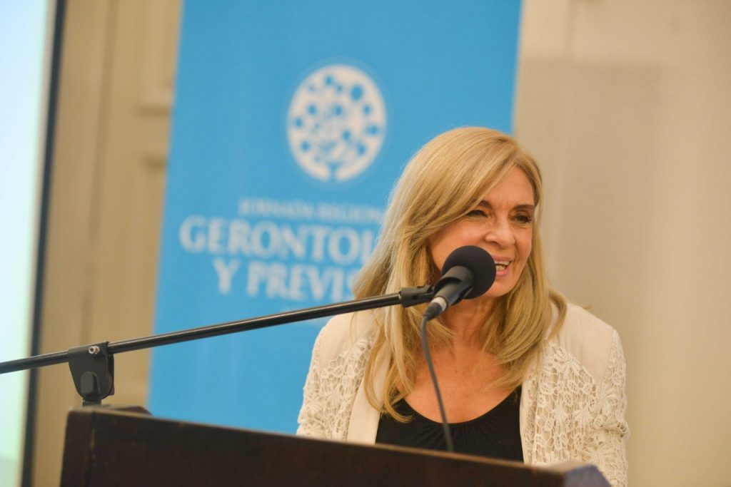 Laura Montero