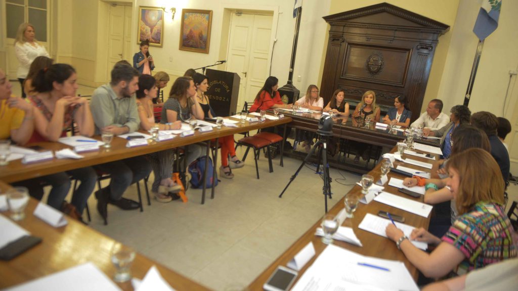 rol de la mujer en los medios de comunicación