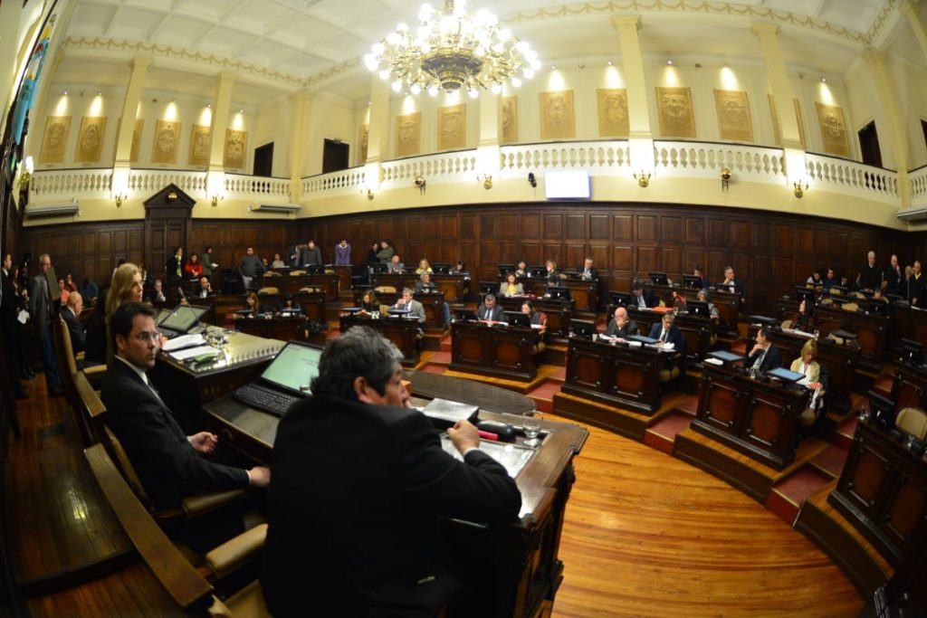 sesión senado 23 de julio