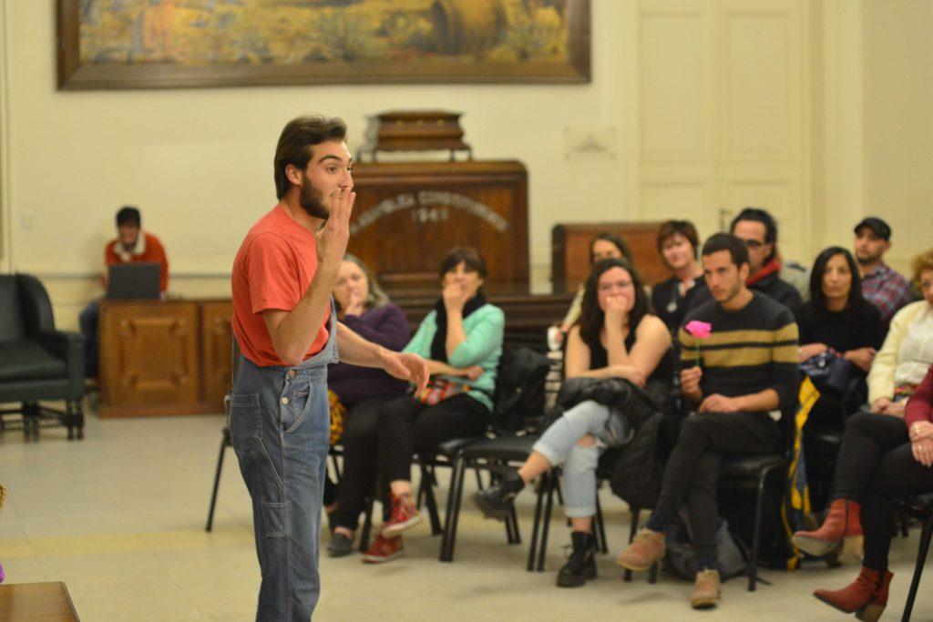Allá a lo lejos Legisarte