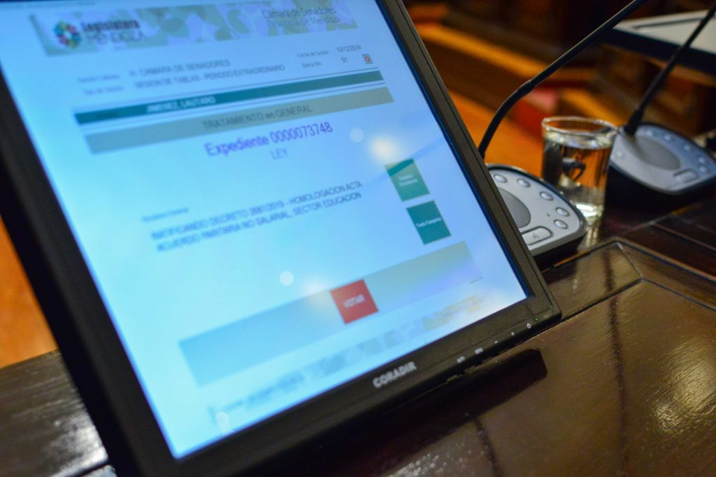 Sesión Senado 10 de diciembre
