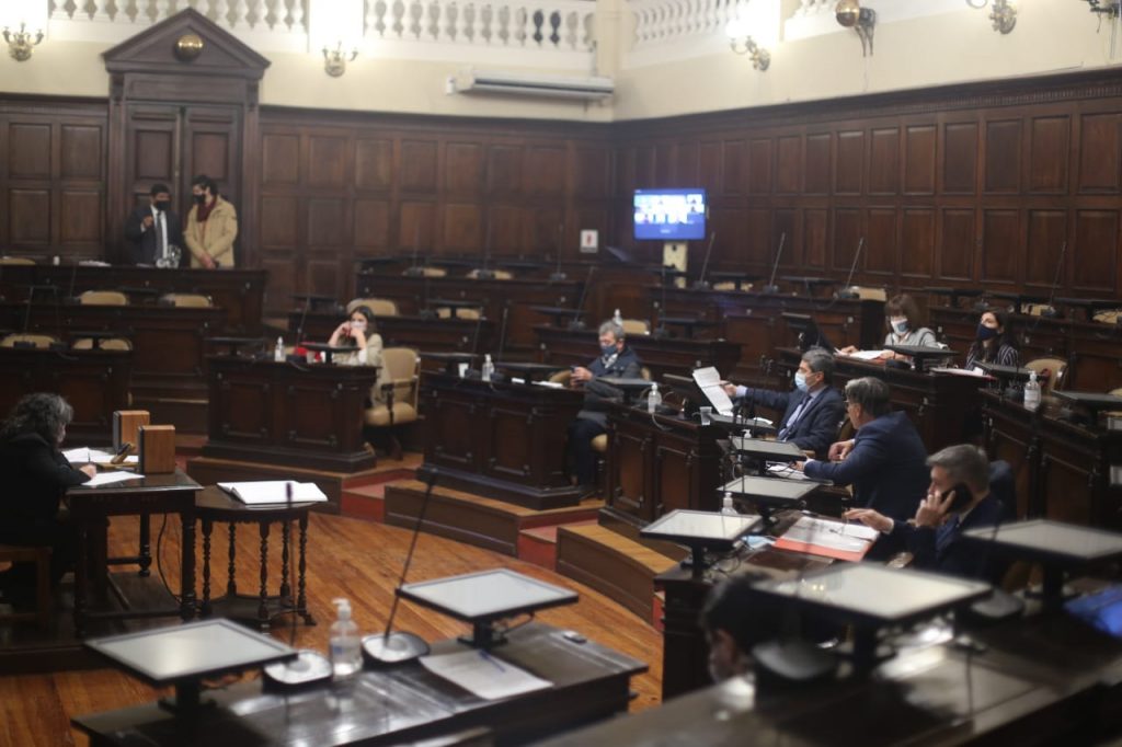 sesión de hoy el Senado de Mendoza