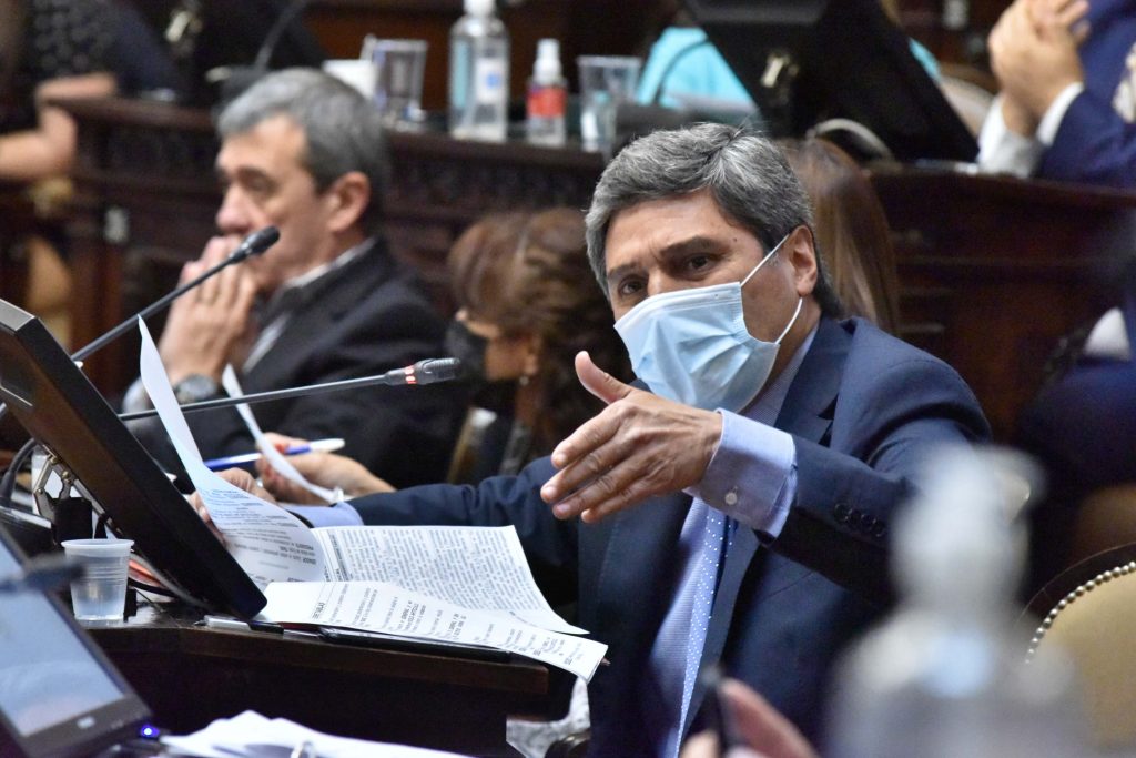 Senado ratificó decretos de diversas actas paritarias