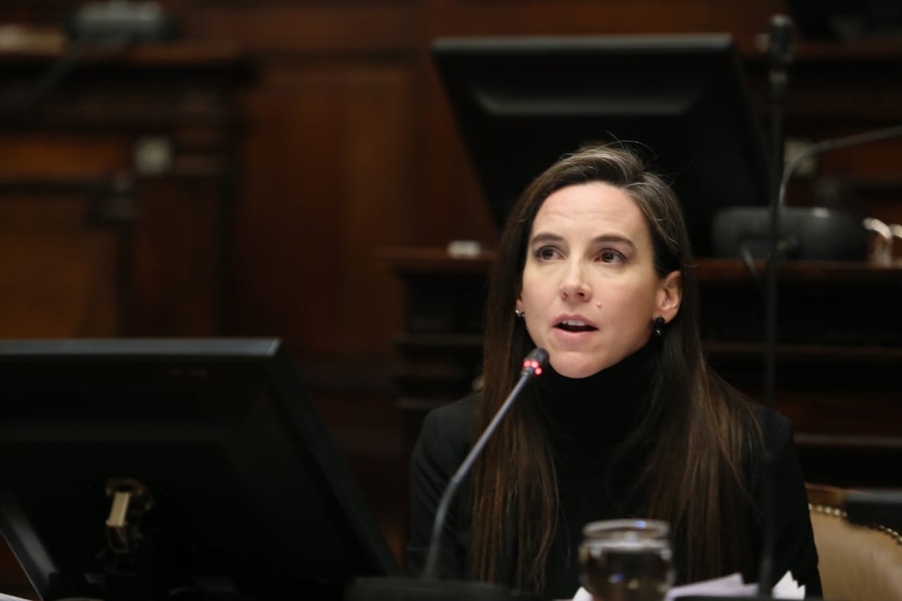 capaciten en Derechos de Niñas, Niños y Adolescentes