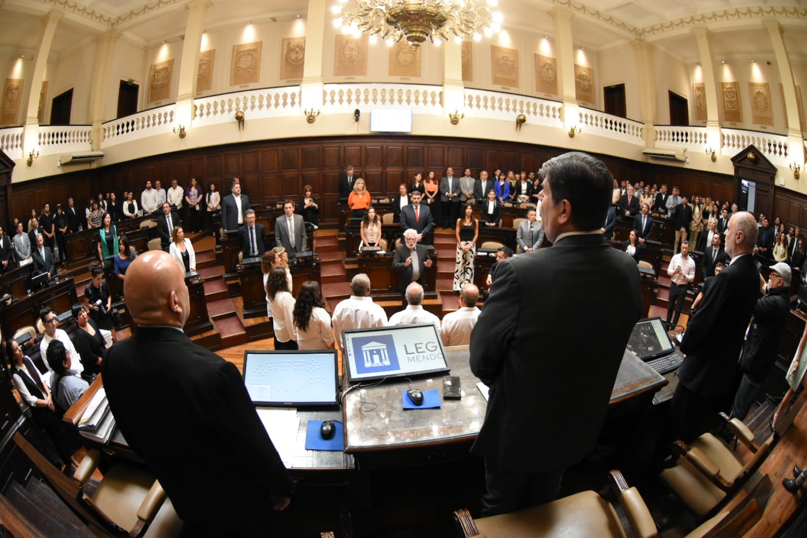 El Senado de Mendoza renovó 19 bancas