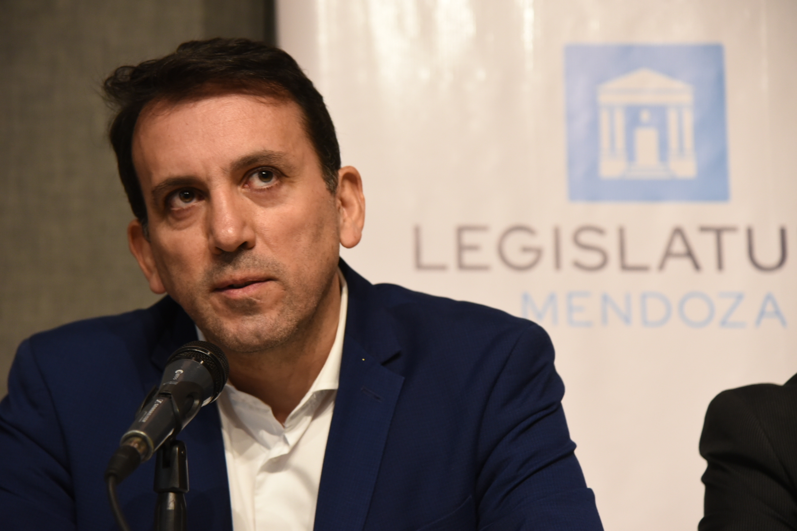 Audiencia Pública para el cargo de Director General de Escuelas
