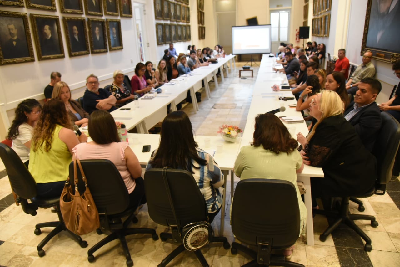 Cierre de las Primeras Jornadas de Niñez y Adopción en la Legislatura de Mendoza