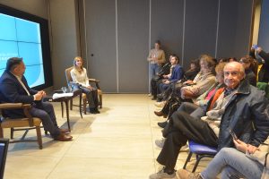 El Senado reconoció a Roxana Lopresti por su compromiso con la salud, la comunicación y la formación profesional