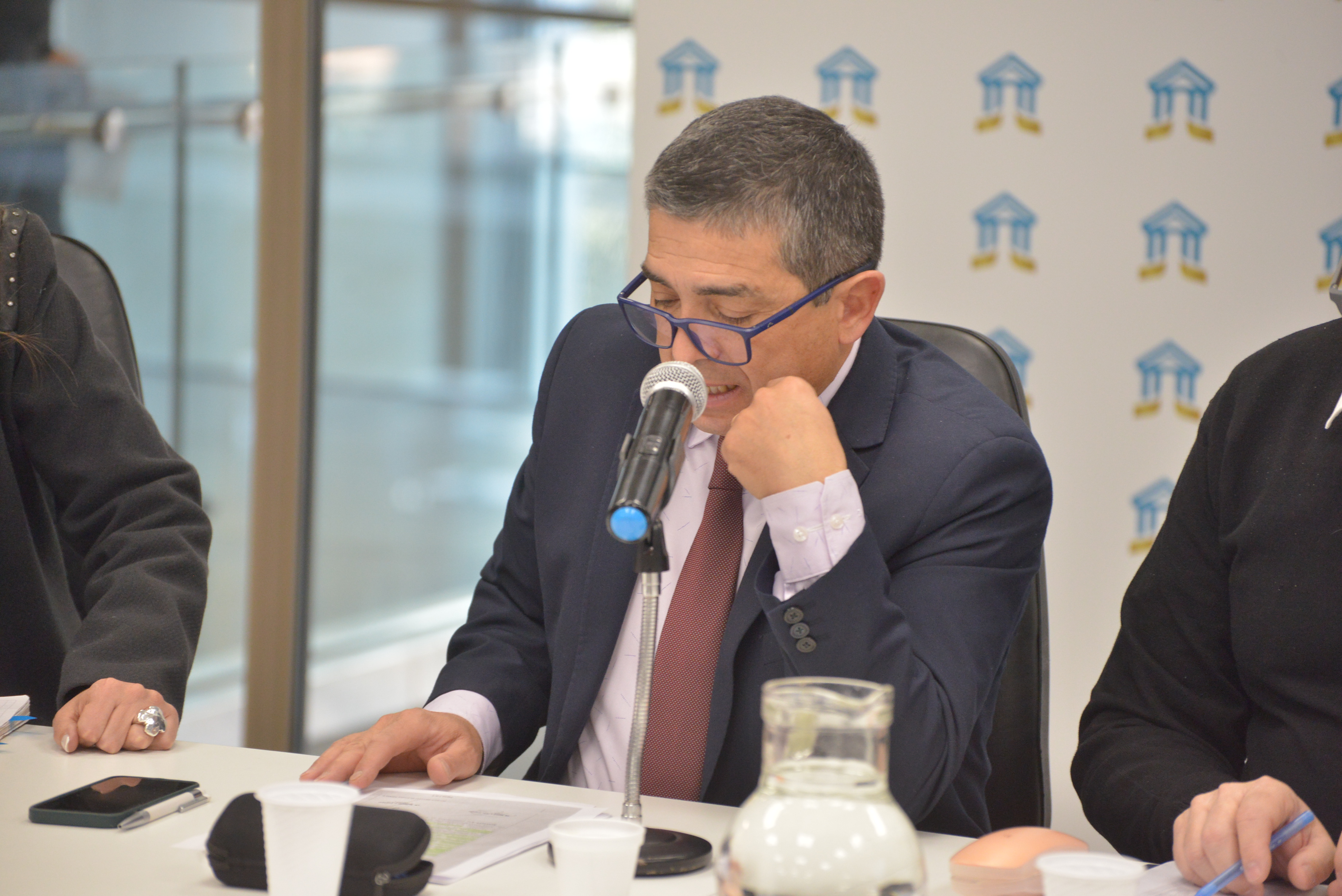 Despacho favorable a la ratificación del Decreto que amplía la antigüedad permitida para vehículos del transporte de pasajeros