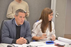 Despacho favorable a la ratificación del Decreto que amplía la antigüedad permitida para vehículos del transporte de pasajeros
