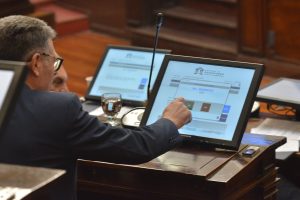Sanción definitiva para la ratificación de acuerdos paritarios y mejoras salariales en la administración pública