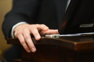 protección de su patrimonio cultural y reconoce las tradiciones vivas