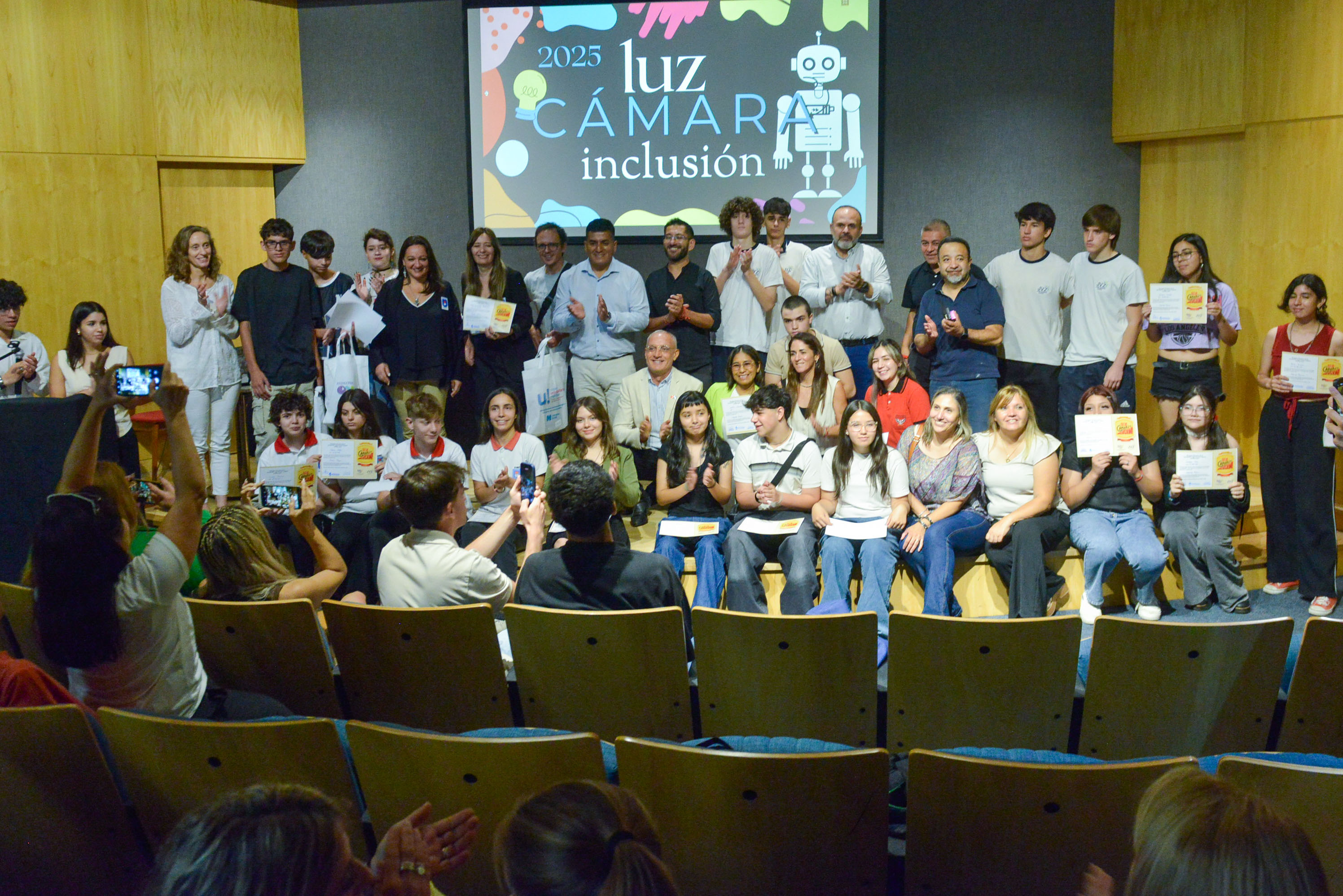 Declaran de interés la 14ª edición del Festival Internacional Luz, Cámara e Inclusión thumbnail